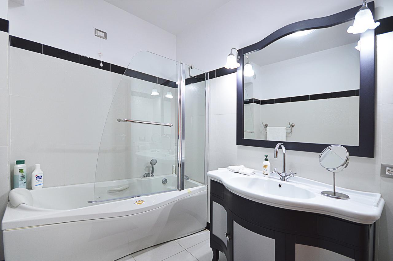 Mar dei Poeti - Luxury Suites Torre Archirafi Extérieur photo